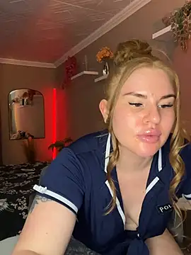 alexababy online show from June 30, 2026, 7:25 pm