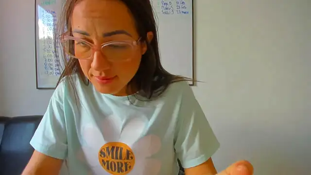 Snapshot of squirttati33 chatting on January 14, 2026, 4:54 pm squirttati33 online show from January 14, 2026, 4:54 pm