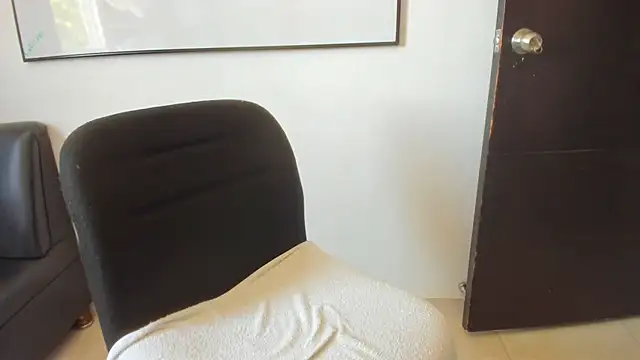 Snapshot of squirttati33 chatting on September 20, 2025, 3:50 pm squirttati33 online show from September 20, 2025, 3:50 pm