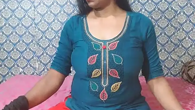 nikitahot3 online show from August 4, 2026, 12:48 am