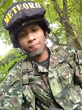 Snapshot of Soldadoxxx chatting on December 21, 2024, 12:49 pm Soldadoxxx online show from December 21, 2024, 12:49 pm