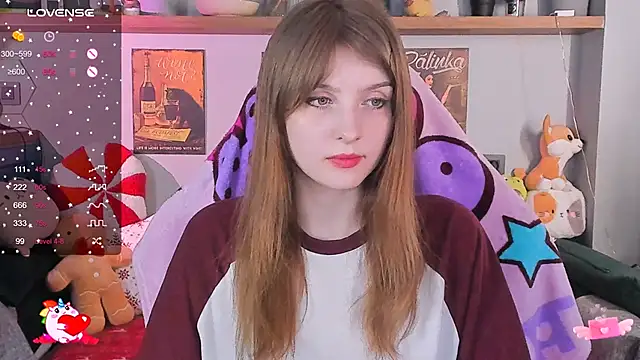 AliceLanley online show from December 17, 2024, 12:43 pm