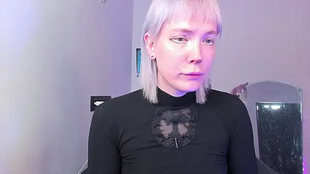 dollmore online show from May 10, 2026, 3:10 am