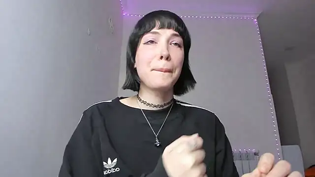 dollmore online show from March 7, 2025, 4:55 pm