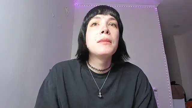 dollmore online show from March 4, 2025, 8:38 pm