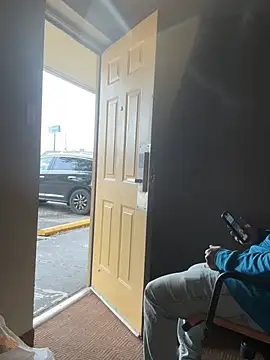 Stressreliever82 online show from April 19, 2026, 6:10 pm