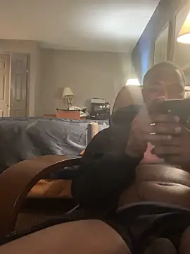 Stressreliever82 online show from March 18, 2026, 7:48 pm