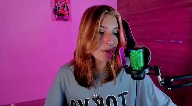 Snapshot of Dakotaa_ chatting on January 7, 2025, 4:18 am Dakotaa online show from January 7, 2025, 4:18 am