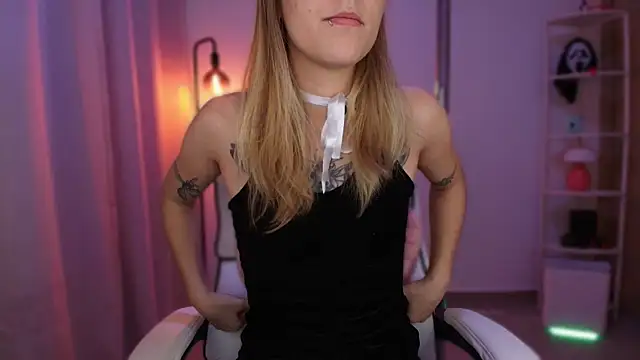 Snapshot of Dakotaa_ chatting on January 15, 2026, 3:32 am Dakotaa online show from January 15, 2026, 3:32 am