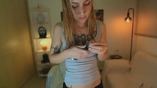 Snapshot of Dakotaa_ chatting on October 25, 2025, 4:55 am Dakotaa online show from October 25, 2025, 4:55 am