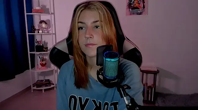 Snapshot of Dakotaa_ chatting on January 16, 2025, 11:06 pm Dakotaa online show from January 16, 2025, 11:06 pm