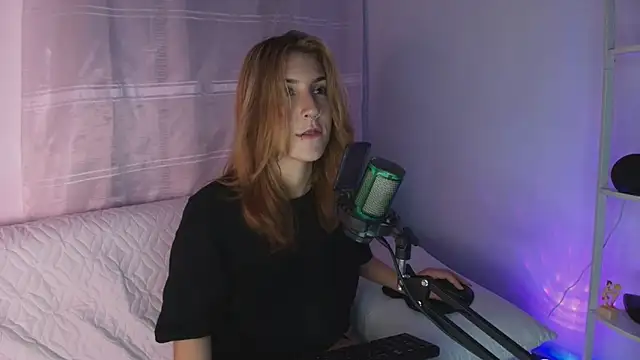 Snapshot of Dakotaa_ chatting on March 22, 2025, 6:11 am Dakotaa online show from March 22, 2025, 6:11 am