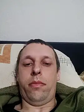 Snapshot of Yrikos1 chatting on February 28, 2026, 9:03 pm Yrikos1 online show from February 28, 2026, 9:03 pm