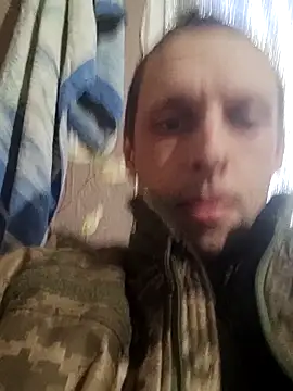 Snapshot of Yrikos1 chatting on February 7, 2026, 2:14 pm Yrikos1 online show from February 7, 2026, 2:14 pm