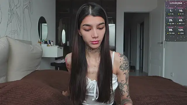 vinkitinkii online show from November 2, 2025, 7:13 am