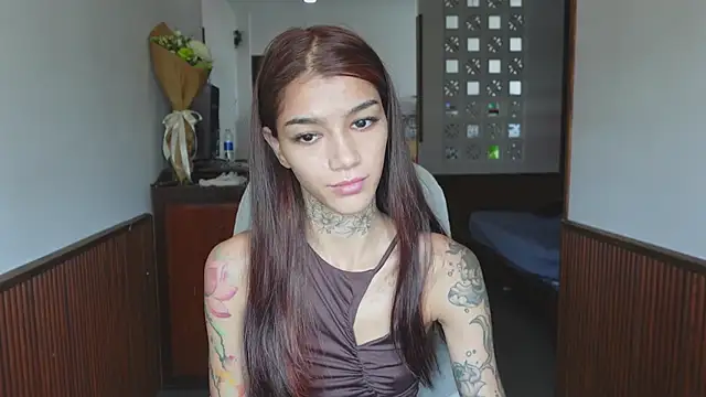 vinkitinkii online show from March 13, 2026, 5:12 am