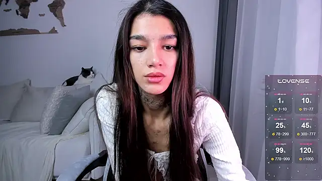 vinkitinkii online show from October 2, 2025, 7:12 am