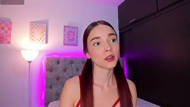 Snapshot of kate_sweet01 chatting on February 8, 2026, 9:12 pm kate sweet01 online show from February 8, 2026, 9:12 pm