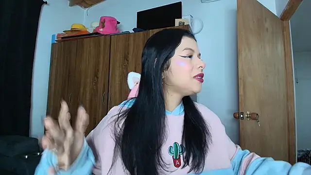 yungelitamor  online show from July 27, 2026, 5:36 am