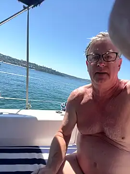 littleone01234 online show from December 12, 2024, 3:32 am