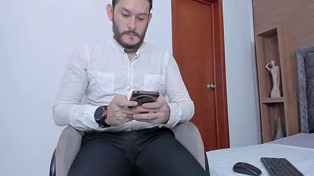 Snapshot of jeanpiere_ chatting on March 6, 2026, 3:23 am jeanpiere online show from March 6, 2026, 3:23 am