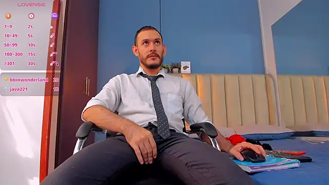 jeanpiere  online show from February 12, 2025, 2:21 pm