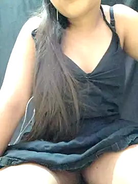 Snapshot of Roshni_98 chatting on June 18, 2026, 4:34 pm Roshni 98 online show from June 18, 2026, 4:34 pm