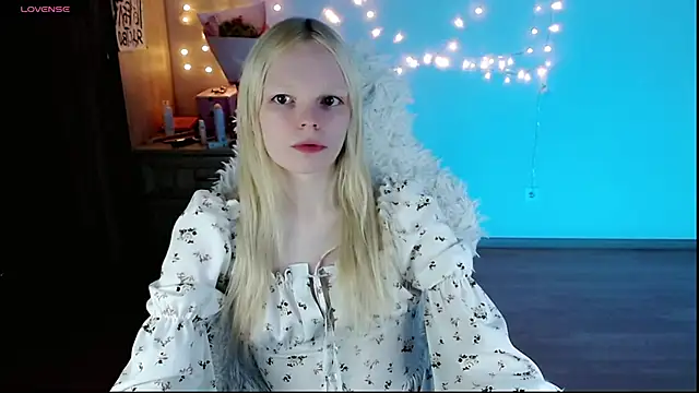 Emily Nyaffee online show from March 19, 2025, 7:27 pm