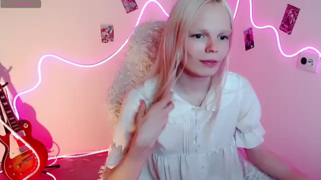 Emily Nyaffee online show from September 10, 2025, 5:23 pm