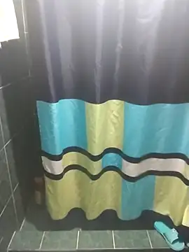 Snapshot of Renooo04 chatting on February 25, 2026, 6:57 am Renooo04 online show from February 25, 2026, 6:57 am