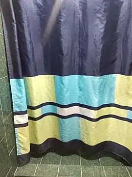 Snapshot of Renooo04 chatting on April 1, 2026, 7:53 am Renooo04 online show from April 1, 2026, 7:53 am