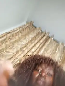 hornycreamybabe online show from September 30, 2025, 12:16 am