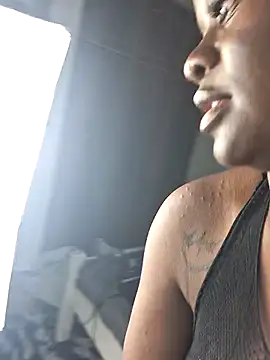 hornycreamybabe online show from March 23, 2025, 12:04 am