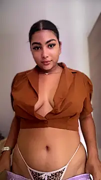 NatashaBrown12 online show from July 3, 2026, 6:03 pm