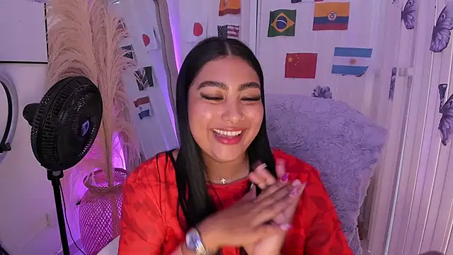 NatashaBrown12 online show from June 23, 2026, 5:33 pm