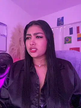 NatashaBrown12 online show from July 14, 2026, 9:32 pm