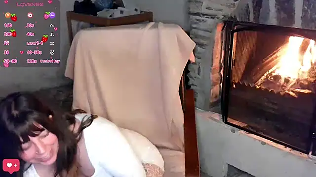 PetiteAngel666 online show from September 16, 2025, 7:59 pm