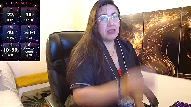 Snapshot of amalia_brunette chatting on January 16, 2026, 12:58 am amalia brunette online show from January 16, 2026, 12:58 am