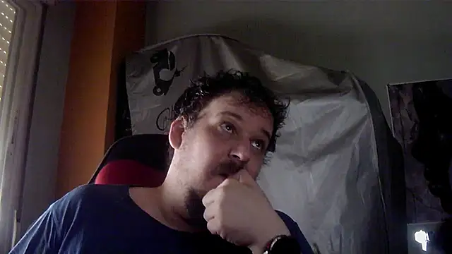 porkorossy online show from June 4, 2026, 8:52 am