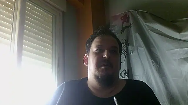 porkorossy online show from April 23, 2026, 7:59 am