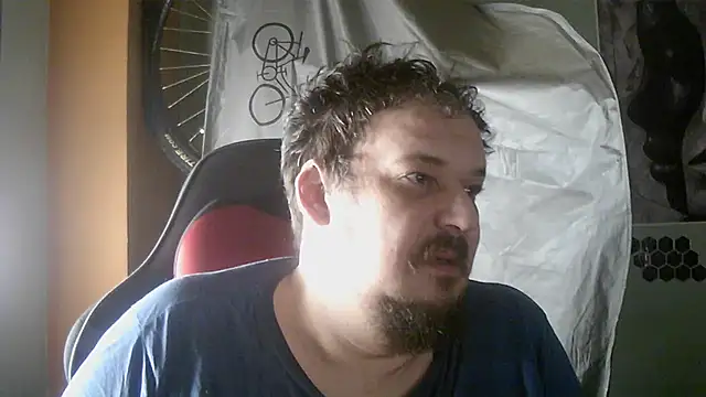 porkorossy online show from June 1, 2026, 8:03 am