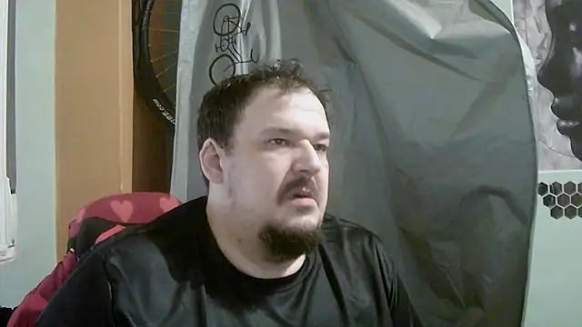 porkorossy online show from April 29, 2026, 9:57 am