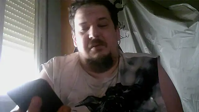 porkorossy online show from May 6, 2026, 7:34 am