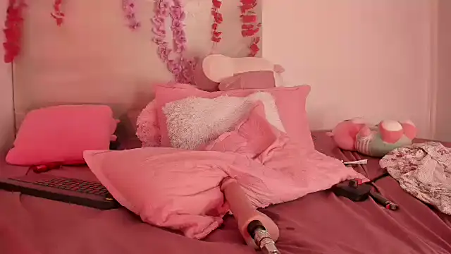 TiiffanyEvans1 online show from March 9, 2025, 12:10 am