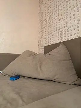SofiaLaLight online show from April 28, 2026, 6:45 pm