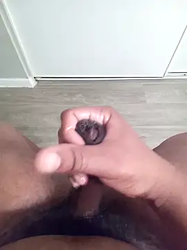 Masternasty online show from December 5, 2025, 7:55 pm