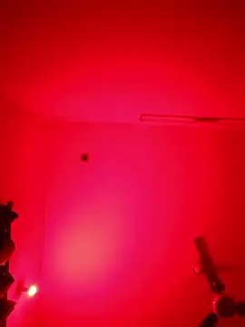 Snapshot of ZIMMY25 chatting on January 8, 2026, 6:58 pm ZIMMY25 online show from January 8, 2026, 6:58 pm