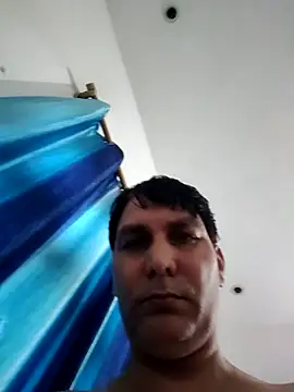 Snapshot of ZIMMY25 chatting on October 13, 2025, 5:42 am ZIMMY25 online show from October 13, 2025, 5:42 am