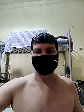 Snapshot of ZIMMY25 chatting on February 19, 2026, 9:28 am ZIMMY25 online show from February 19, 2026, 9:28 am