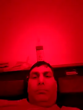 Snapshot of ZIMMY25 chatting on December 4, 2025, 6:51 pm ZIMMY25 online show from December 4, 2025, 6:51 pm